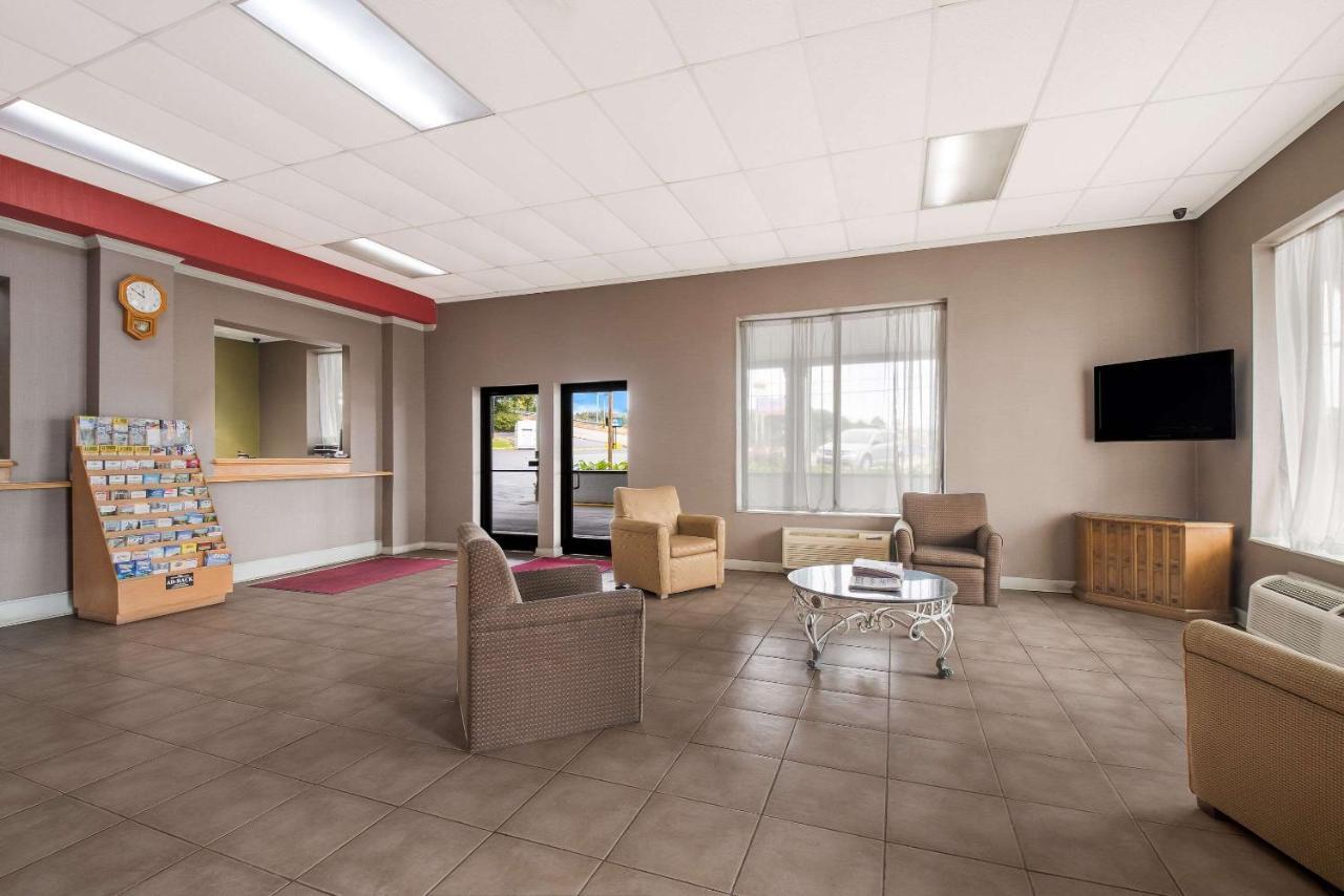 Suburban Studios Cleveland Tn I-75 Екстериор снимка